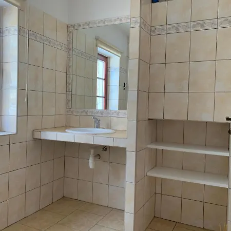 Vakantiehuis Chalupa Komora Luzna